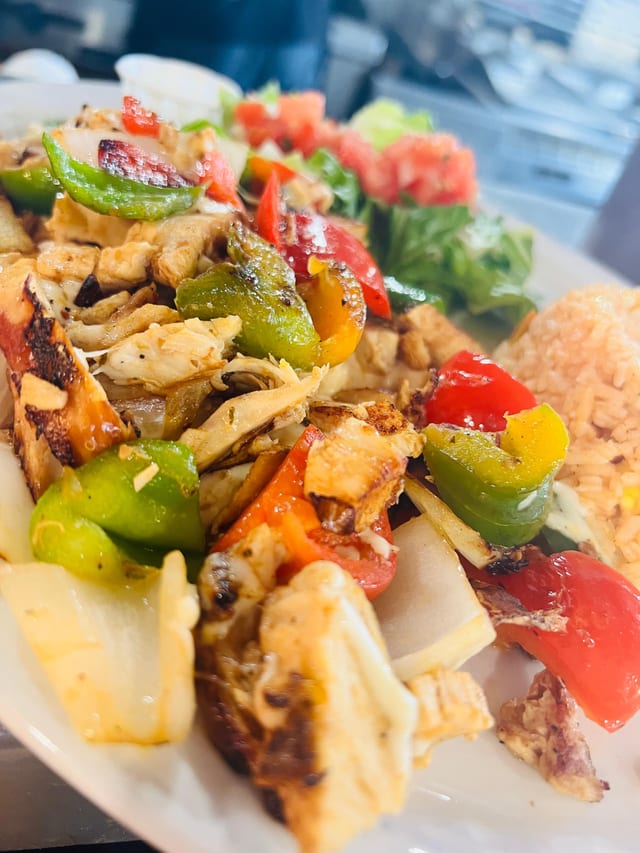 Grilled Chicken Alambre.